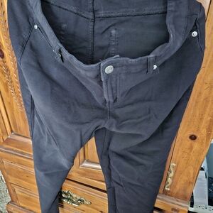 32 Degrees Black Ankle & Cropped Jeans